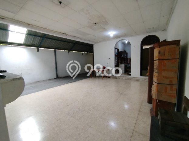 Rumah Elit LB 600m2 Siap Pakai Desain Elegan di Dr Cipto Mangunkusomo, Semarang Rumah Elit LB 600m2 Siap Pakai Desain Elegan di Dr Cipto Mangunkusomo, Semarang