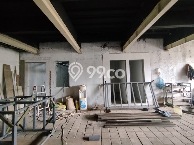 Unit Komersial Dijual di Semarang LT 641m2 & LB 813m2 Unit Komersial Dijual di Semarang LT 641m2 & LB 813m2