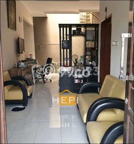 Rumah Luas Asri 3 KT Siap Pakai di Tanah Mas Semarang Rumah Luas Asri 3 KT Siap Pakai di Tanah Mas Semarang