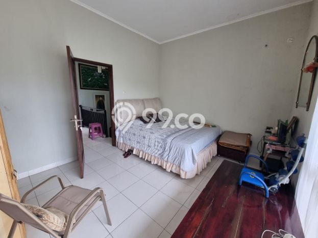 Rumah Modern 3 KT di Bintaro Tangerang Selatan Semi Furnished Rumah Modern 3 KT di Bintaro Tangerang Selatan Semi Furnished