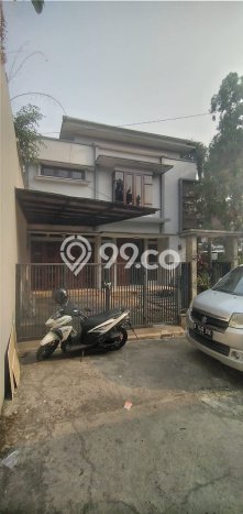 Ready to Use! Luxury House LT 242m2 Desain Elegan di Lebak Bulus Ready to Use! Luxury House LT 242m2 Desain Elegan di Lebak Bulus