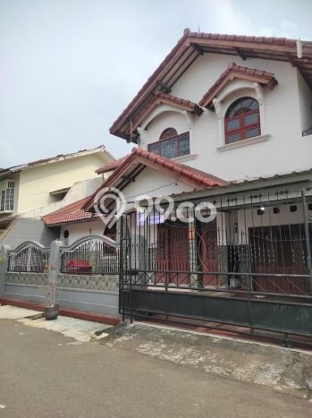 Rumah Elit Modern Tanpa Renovasi di Tanah Kusir Jakarta Selatan Rumah Elit Modern Tanpa Renovasi di Tanah Kusir Jakarta Selatan