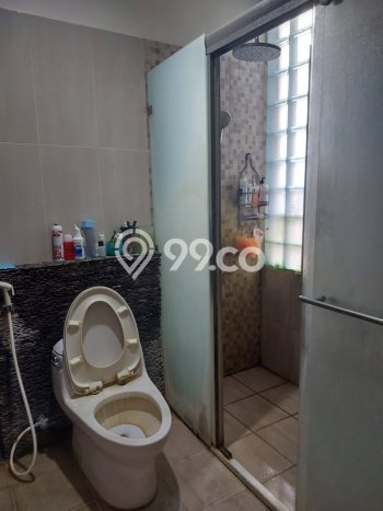 Rumah Strategis Modern Lb 160m2 di Larangan, Tangerang Rumah Strategis Modern Lb 160m2 di Larangan, Tangerang