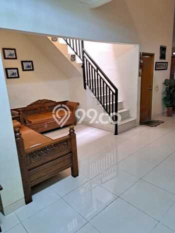 Hunian Cantik Modern Lb 100m2 di Ciledug, Tangerang Hunian Cantik Modern Lb 100m2 di Ciledug, Tangerang