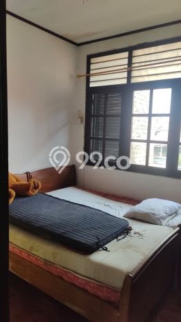 Siap Huni Rumah Mewah 5 Kamar di Pesanggrahan Dekat ke Mana Saja Siap Huni Rumah Mewah 5 Kamar di Pesanggrahan Dekat ke Mana Saja