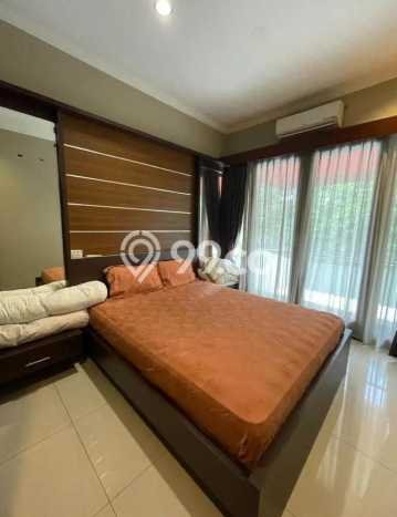 Hunian Mewah Siap Huni LT 460m2 di Ciledug, Tangerang Hunian Mewah Siap Huni LT 460m2 di Ciledug, Tangerang