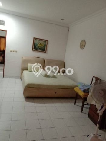 Rumah Mewah Siap Huni LT 226m2 di Kebon Jeruk, Jakarta Barat Rumah Mewah Siap Huni LT 226m2 di Kebon Jeruk, Jakarta Barat