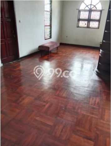 Rumah Elit Modern Tanpa Renovasi di Tanah Kusir Jakarta Selatan Rumah Elit Modern Tanpa Renovasi di Tanah Kusir Jakarta Selatan