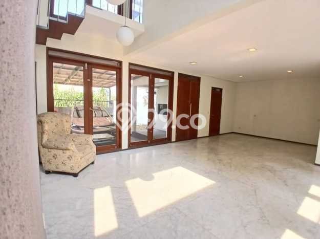 PRIME AREA! Rumah kawasan Kebayoran Baru, 3 KM, Lingkungan Elite, Luas 143m2m² Bangunan 127m2m² PRIME AREA! Rumah kawasan Kebayoran Baru, 3 KM, Lingkungan Elite, Luas 143m2m² Bangunan 127m2m²
