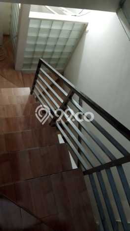 Dijual Rumah 4 Kamar Lokasi Ideal Bagus dan Strategis di Kebayoran Baru Dijual Rumah 4 Kamar Lokasi Ideal Bagus dan Strategis di Kebayoran Baru