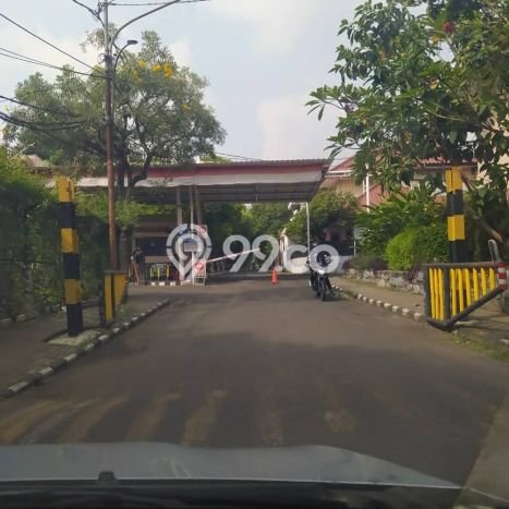Dijual Rumah Mewah Elegan Dengan View Eksklusif di Sektor 3A-Bintaro, Jakarta Selatan Dijual Rumah Mewah Elegan Dengan View Eksklusif di Sektor 3A-Bintaro, Jakarta Selatan