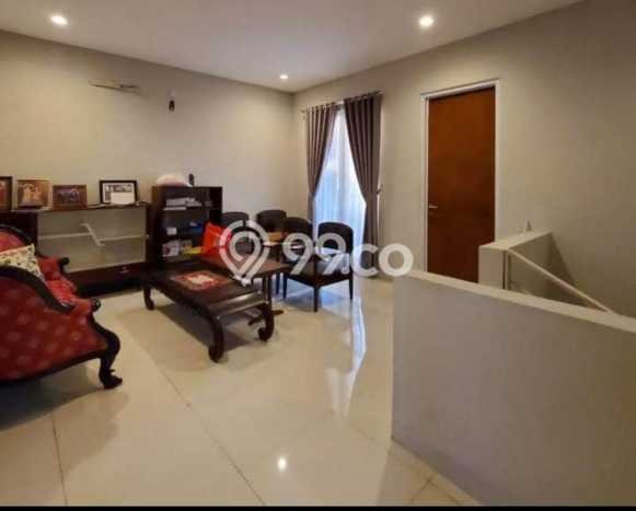 Dijual Cepat Rumah Bagus Siap Huni LB 150m2 di Ciputat Timur, Tangerang Selatan Dijual Cepat Rumah Bagus Siap Huni LB 150m2 di Ciputat Timur, Tangerang Selatan