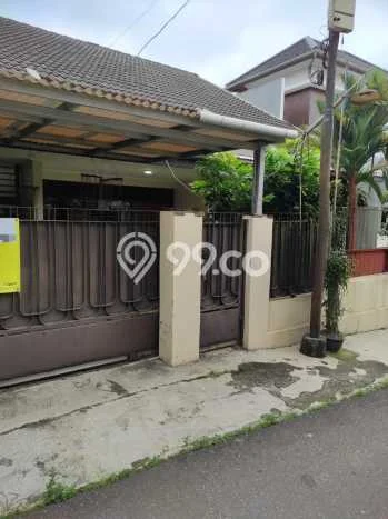 For Sale! Premium House LT 237m2 Desain Elegan di Blok M For Sale! Premium House LT 237m2 Desain Elegan di Blok M