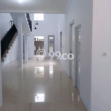 Dijual Rumah Strategis Bagus Punya 4 KT di Ciputat Tangerang Selatan SHM Dijual Rumah Strategis Bagus Punya 4 KT di Ciputat Tangerang Selatan SHM