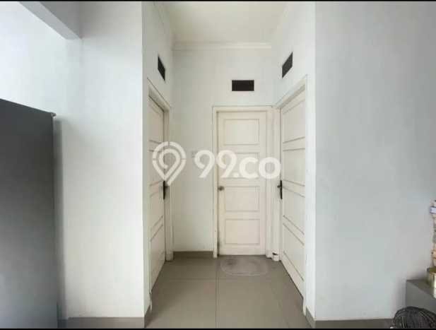 Rumah dengan Lokasi Strategis 2 KT di Graha Raya, Tangerang Selatan Rumah dengan Lokasi Strategis 2 KT di Graha Raya, Tangerang Selatan