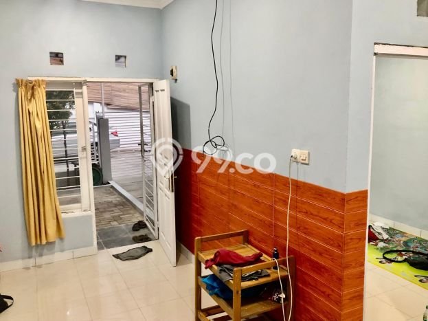 Rumah Modern Minimalis 1 KT Siap Huni di Kembangan Rumah Modern Minimalis 1 KT Siap Huni di Kembangan