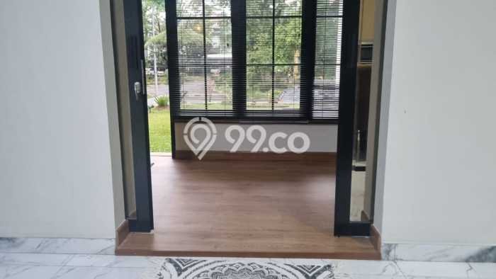 Rumah Luxury Modern Siap Huni di Sektor 7-Bintaro Tangerang Selatan Rumah Luxury Modern Siap Huni di Sektor 7-Bintaro Tangerang Selatan