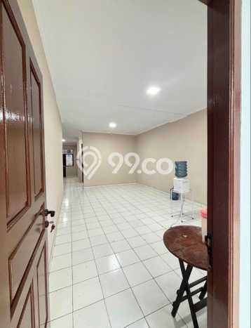 Hunian Cantik Minimalis Lb 120m2 di Kebon Jeruk, Jakarta Barat Hunian Cantik Minimalis Lb 120m2 di Kebon Jeruk, Jakarta Barat