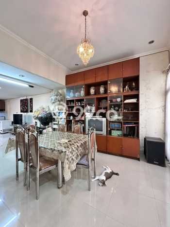 For Sale! Premium House LT 296m2 Desain Modern di Tanah Kusir For Sale! Premium House LT 296m2 Desain Modern di Tanah Kusir