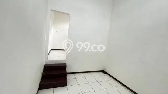 Dijual Rumah 4 Kamar Lokasi Strategis Nyaman dan Strategis di Kebon Jeruk Dijual Rumah 4 Kamar Lokasi Strategis Nyaman dan Strategis di Kebon Jeruk