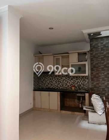 Rumah Elit Modern Siap Huni di Bintaro Tangerang Selatan Rumah Elit Modern Siap Huni di Bintaro Tangerang Selatan