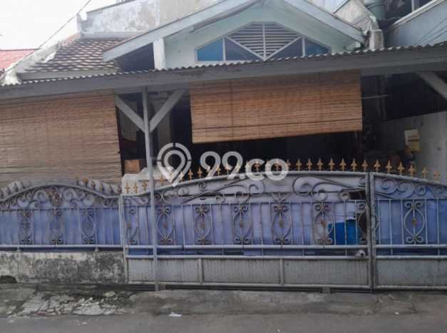 Rumah Modern Cantik 4 KT Bisa Langsung Pindah di Palmerah Rumah Modern Cantik 4 KT Bisa Langsung Pindah di Palmerah