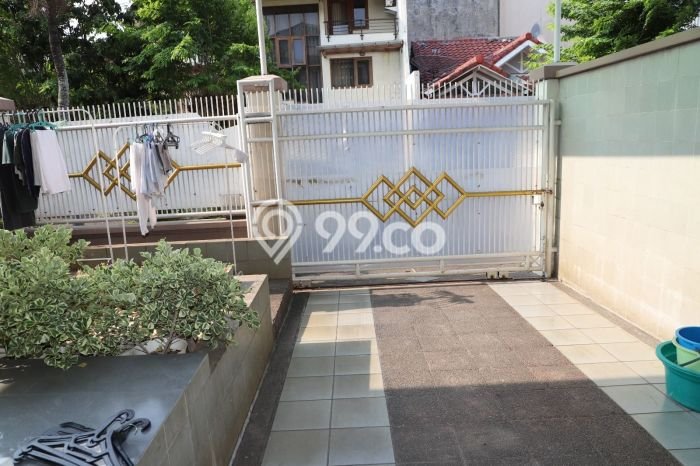 Dijual Rumah Premium dengan Fasilitas Sekitar Lengkap di Kembangan, Jakarta Barat Dijual Rumah Premium dengan Fasilitas Sekitar Lengkap di Kembangan, Jakarta Barat