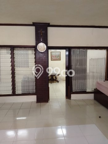 Rumah Mewah LB 200m2 Siap Pakai Desain Elegan di Blok M, Jakarta Selatan Rumah Mewah LB 200m2 Siap Pakai Desain Elegan di Blok M, Jakarta Selatan