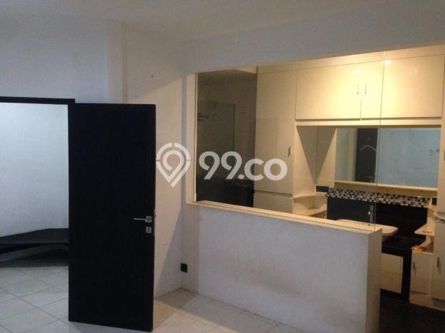 Dijual Rumah 4 Kamar Lokasi Ideal Bagus dan Strategis di Kembangan Dijual Rumah 4 Kamar Lokasi Ideal Bagus dan Strategis di Kembangan