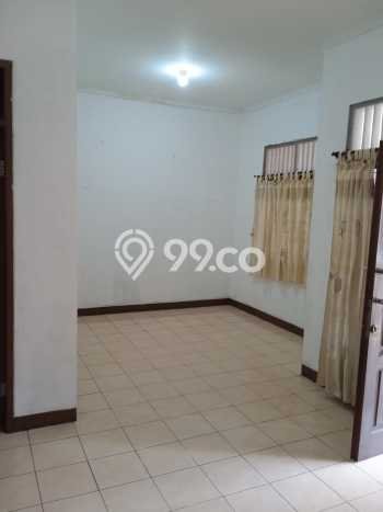 Dijual Rumah 3 Kamar Lokasi Ideal Bagus dan Strategis di Ciledug Dijual Rumah 3 Kamar Lokasi Ideal Bagus dan Strategis di Ciledug