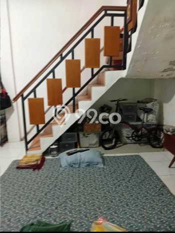 Rumah Minimalis 3 KT di Bintaro Tangerang Selatan Semi Furnished Rumah Minimalis 3 KT di Bintaro Tangerang Selatan Semi Furnished