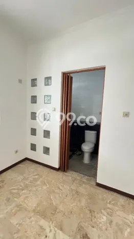 Dijual Rumah 4 Kamar Lokasi Strategis Nyaman dan Strategis di Kebon Jeruk Dijual Rumah 4 Kamar Lokasi Strategis Nyaman dan Strategis di Kebon Jeruk