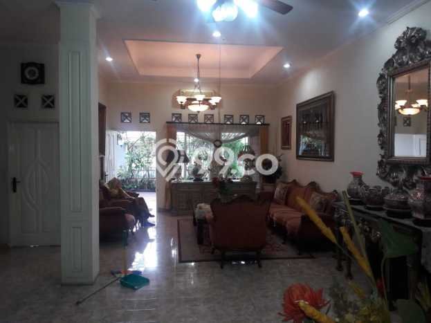 Hunian Mewah Dijual LT 240m2 di Tebet, Jakarta Selatan Hunian Mewah Dijual LT 240m2 di Tebet, Jakarta Selatan