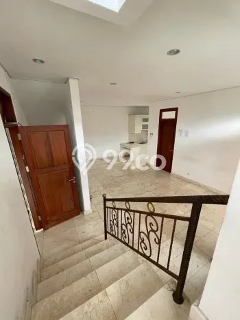 Rumah Mewah LB 270m2 Siap Pakai Desain Elegan di Radio Dalam, Jakarta Selatan Rumah Mewah LB 270m2 Siap Pakai Desain Elegan di Radio Dalam, Jakarta Selatan