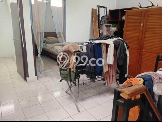 Rumah Minimalis 3 KT di Bintaro Tangerang Selatan Semi Furnished Rumah Minimalis 3 KT di Bintaro Tangerang Selatan Semi Furnished