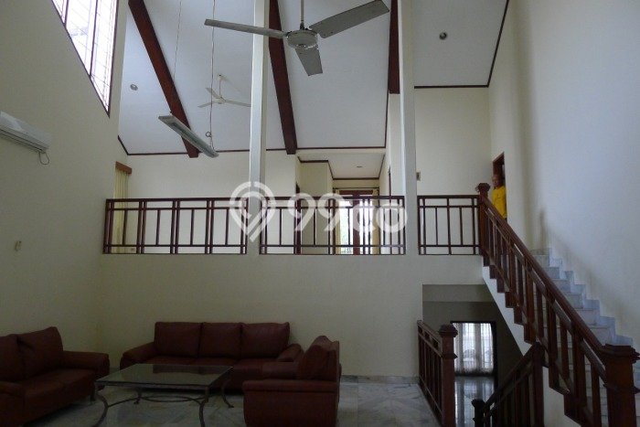 Rumah Elit Modern Siap Huni di Kemang Jakarta Selatan Rumah Elit Modern Siap Huni di Kemang Jakarta Selatan