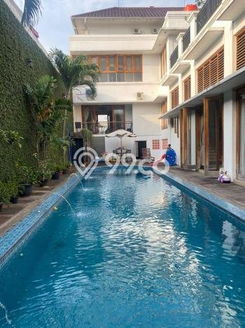 Dijual Rumah Premium dengan Fasilitas Sekitar Lengkap di Kebon Jeruk, Jakarta Barat Dijual Rumah Premium dengan Fasilitas Sekitar Lengkap di Kebon Jeruk, Jakarta Barat