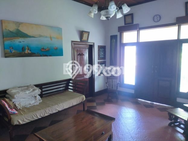 Siap Huni Rumah Mewah 4 Kamar di Kuta Dekat ke Mana Saja Siap Huni Rumah Mewah 4 Kamar di Kuta Dekat ke Mana Saja