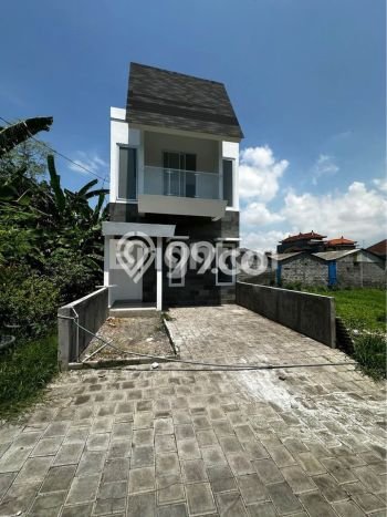Dijual Rumah Strategis Bagus Punya 3 KT di Denpasar Barat Denpasar SHM Dijual Rumah Strategis Bagus Punya 3 KT di Denpasar Barat Denpasar SHM