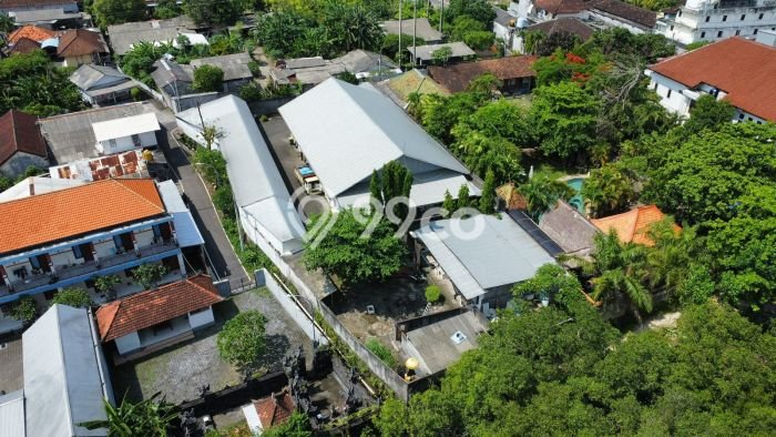Gudang Bagus Dijual LB 700m2 Lokasi Strategis Badung Area Cocok untuk Berbisnis Gudang Bagus Dijual LB 700m2 Lokasi Strategis Badung Area Cocok untuk Berbisnis