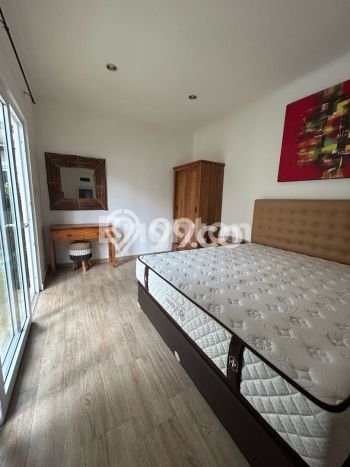 Vila Strategis Kawasan , Luas 150m2m², Lingkungan Asri Vila Strategis Kawasan , Luas 150m2m², Lingkungan Asri