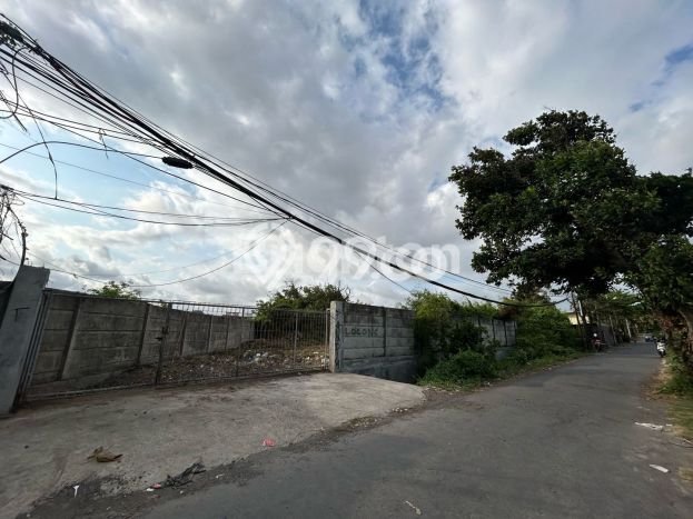Dijual Tanah di Denpasar, Luas 2100m2 SHM Dijual Tanah di Denpasar, Luas 2100m2 SHM