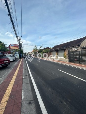 Jarang Ada! Tanah di Denpasar Utara Punya Luas 560m2 SHM Jarang Ada! Tanah di Denpasar Utara Punya Luas 560m2 SHM