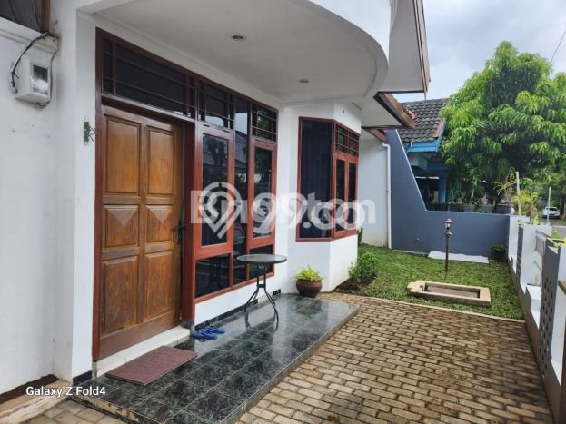 Rumah Modern Cantik 3 KT Siap Huni di Banyumanik Rumah Modern Cantik 3 KT Siap Huni di Banyumanik