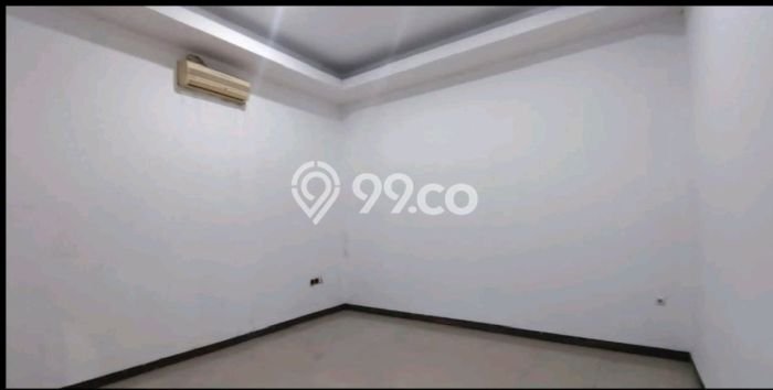 Unit Komersial Disewakan di Semarang Area Strategis Harga Kompetitif Unit Komersial Disewakan di Semarang Area Strategis Harga Kompetitif