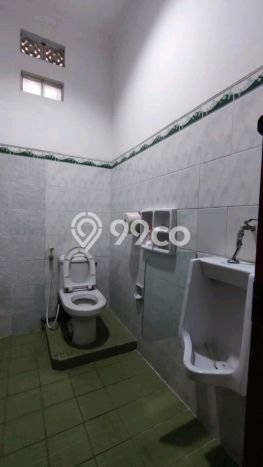 Unit Komersial Disewakan di Semarang Area Strategis Harga Kompetitif Unit Komersial Disewakan di Semarang Area Strategis Harga Kompetitif