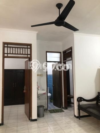 Hunian Cantik Modern Lb 110m2 di Banyumanik, Semarang Hunian Cantik Modern Lb 110m2 di Banyumanik, Semarang