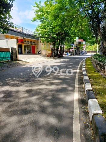 Dijual Rumah Mewah Elegan Dengan View Cantik di Simongan, Semarang Dijual Rumah Mewah Elegan Dengan View Cantik di Simongan, Semarang