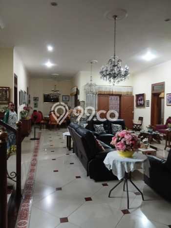 Rumah Luxury Modern Tanpa Renovasi di Meruya Jakarta Barat Rumah Luxury Modern Tanpa Renovasi di Meruya Jakarta Barat