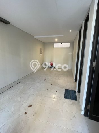 Hunian Eksklusif Siap Huni LT 135m2 di Sukolilo, Surabaya Hunian Eksklusif Siap Huni LT 135m2 di Sukolilo, Surabaya